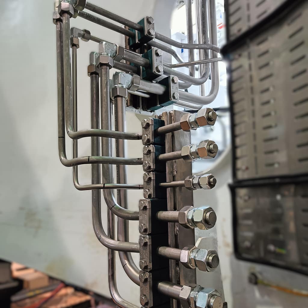 hydraulic connection