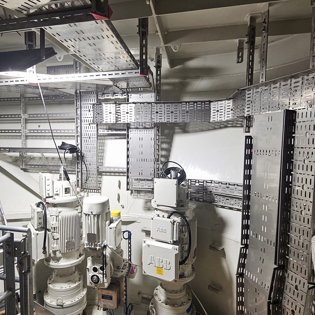 cable trays installation